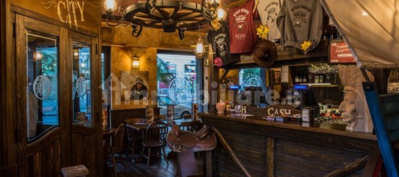 5 rooms Commercial property in Rome, Italy No. 379857 19