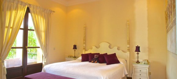 Вилла с 6 спальнями в Марбелья, Испания № 9923 5