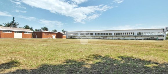 Склад с 4 комнатами в Крешентино, Италия № 103799 25