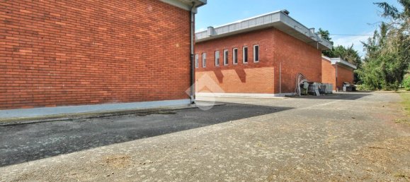 Склад с 4 комнатами в Крешентино, Италия № 103799 15