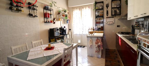 4 rooms Apartment in Montevarchi, Italy No. 238268 7