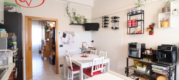 4 rooms Apartment in Montevarchi, Italy No. 238268 9