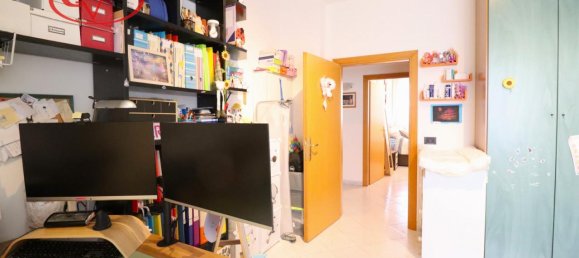 4 rooms Apartment in Montevarchi, Italy No. 238268 39