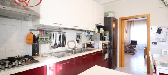 4 rooms Apartment in Montevarchi, Italy No. 238268 27
