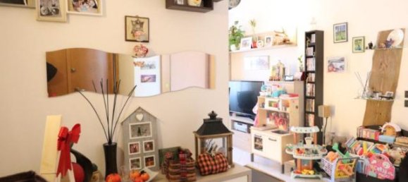 4 rooms Apartment in Montevarchi, Italy No. 238268 2