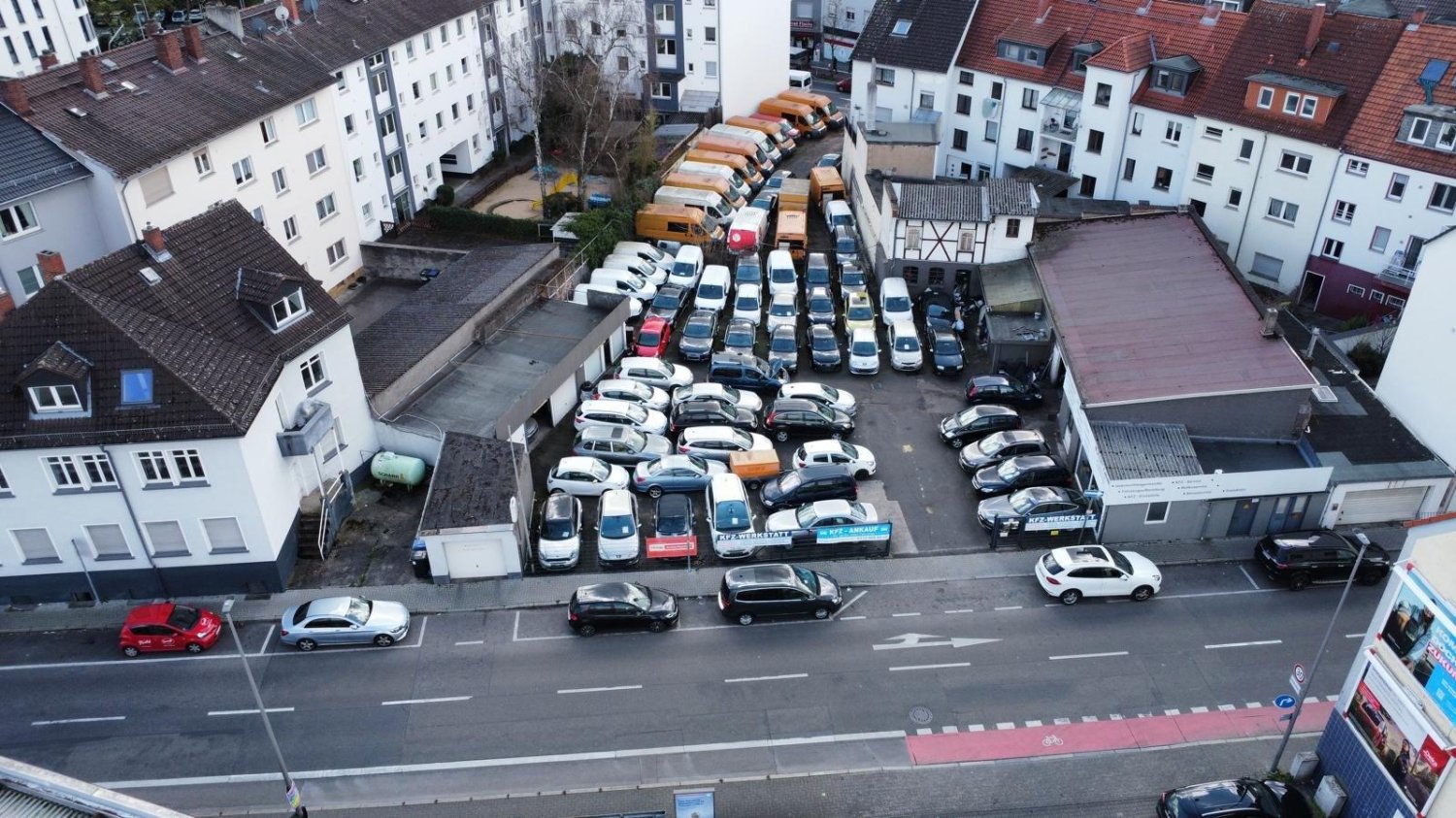 Коммерческая недвижимость 1037м² в Майн-Кинциг, Германия № 307449