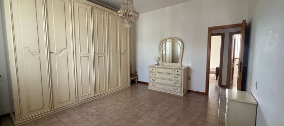 Apartamento de 5 habitaciónes en Empoli, Italy No. 50691 15