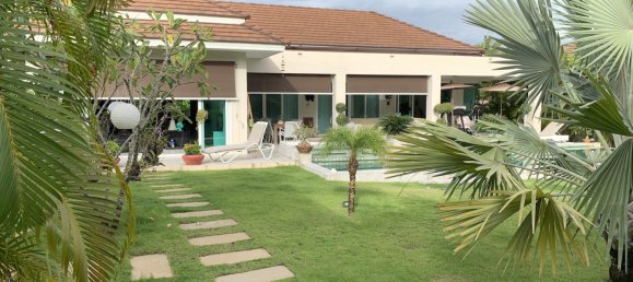 4 bedrooms Cafe / restaurant in Hua Hin, Thailand No. 7146 4