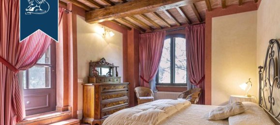 850m² Commercial property in Casole d'Elsa, Italy No. 230223 50