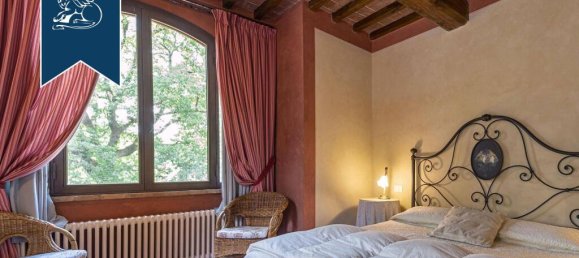 850m² Commercial property in Casole d'Elsa, Italy No. 230223 52