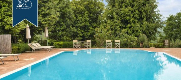 850m² Commercial property in Casole d'Elsa, Italy No. 230223 30