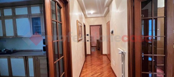 2 chambres Appartement à Potenza, Italy No. 142285 4