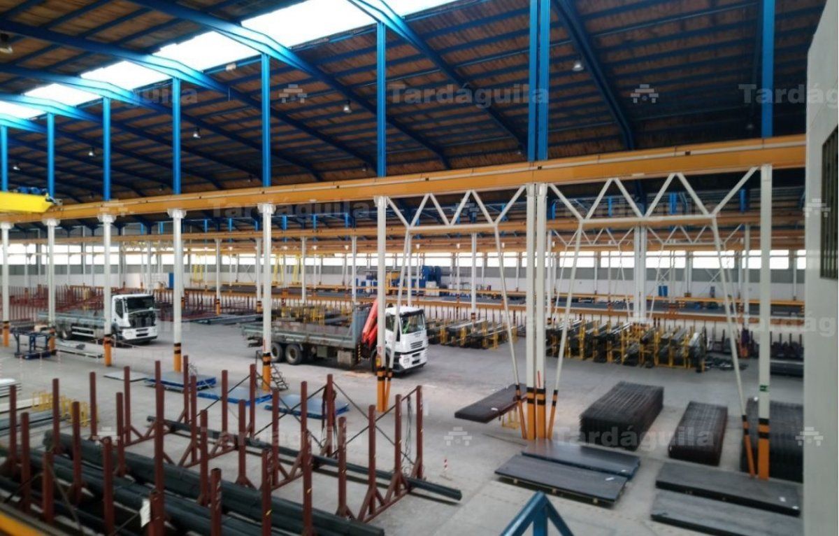 12500m² Warehouse in Castellanos de Moriscos, Spain No. 117405