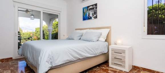 4 bedrooms Villa in Mijas, Spain No. 136709 10