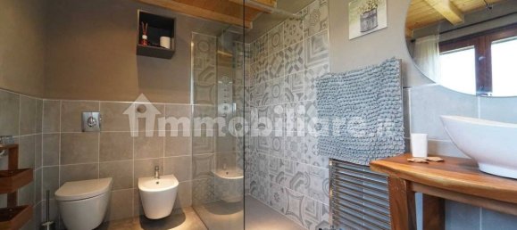 5 bedrooms Villa in Aulla, Italy No. 60286 11