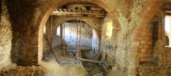 20 rooms House in Castelnuovo Berardenga, Italy No. 113072 15