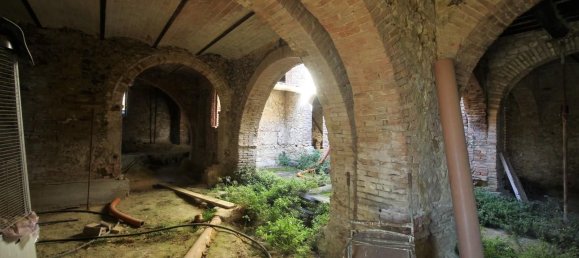 20 rooms House in Castelnuovo Berardenga, Italy No. 113072 8