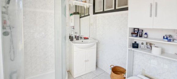 5 Schlafzimmer Haus in Bourgneuf, France, Nr. 307361 13