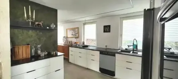 3 bedrooms House in Zollernalbkreis, Germany No. 63997 4