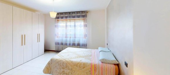 4 rooms Apartment in Bastia Umbra, Italy No. 137664 10