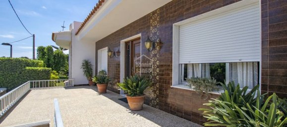 5 bedrooms Villa in Es Castell, Spain No. 1483 9