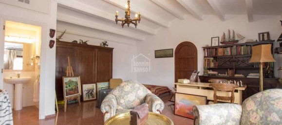 5 bedrooms Villa in Es Castell, Spain No. 1483 8