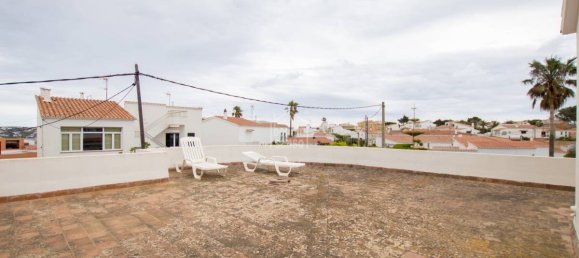 5 bedrooms Villa in Es Castell, Spain No. 1483 4