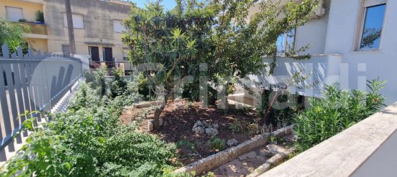 4 bedrooms House in Alezio, Italy No. 375693 27