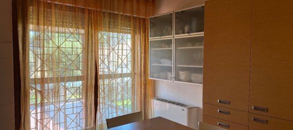 3 rooms Apartment in Rome, Italy No. 120882 16