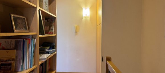 3 rooms Apartment in Rome, Italy No. 120882 19