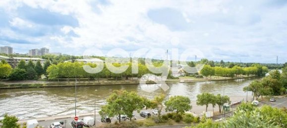 Studio à Pontoise, France No. 308372 9