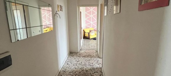 Квартира с 3 комнатами в Романо ди Ломбардия, Италия № 276524 7