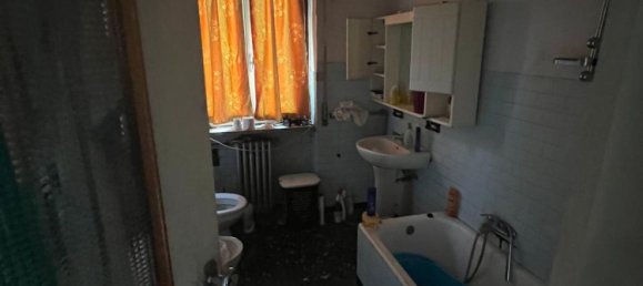 Квартира с 3 комнатами в Романо ди Ломбардия, Италия № 276524 10