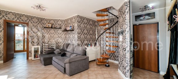 3 rooms Apartment in Guidonia Montecelio, Italy No. 280011 9