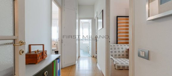 3 bedrooms Apartment in Milan, Italy No. 259555 14
