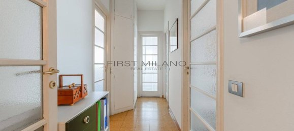 3 bedrooms Apartment in Milan, Italy No. 259555 24