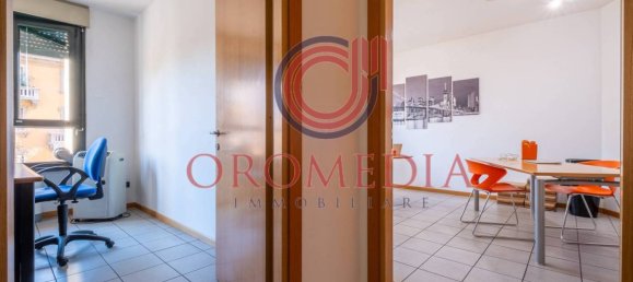 Escritório de 5 divisões em Bergamo, Italy N.º 231350 7