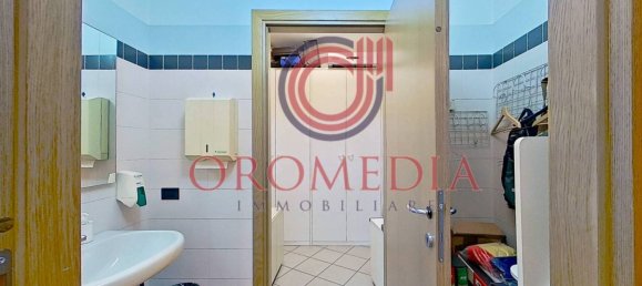 Escritório de 5 divisões em Bergamo, Italy N.º 231350 19