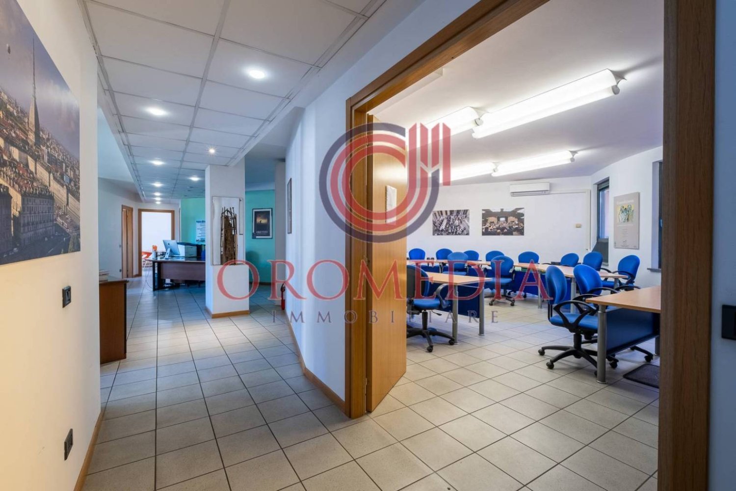 Escritório de 5 divisões em Bergamo, Italy N.º 231350