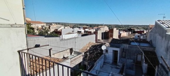 Gebäude in Canicattini Bagni, Italy 410m², Nr. 117514 13