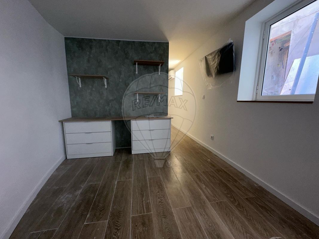 1 bedroom House in Vila Nova de Gaia, Portugal No. 19415