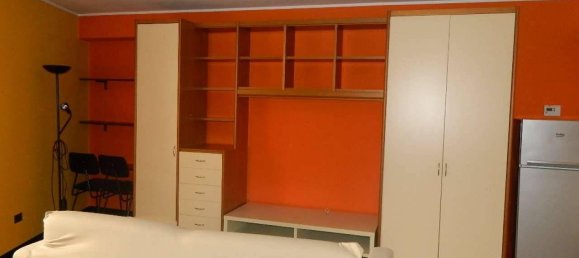 Квартира с 2 комнатами в Сондрио, Италия № 151644 4