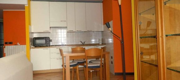 Квартира с 2 комнатами в Сондрио, Италия № 151644 3