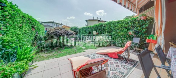 3 bedrooms Villa in Castelletto sopra Ticino, Italy No. 310408 22