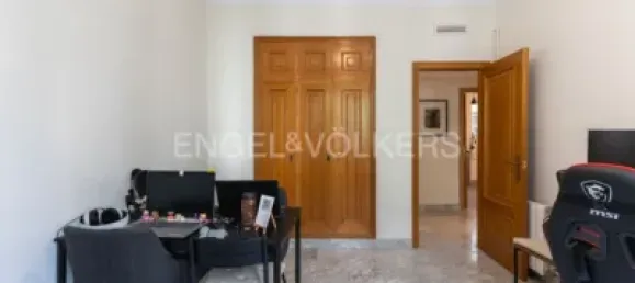 Квартира с 4 спальнями в Валенсия, Испания № 174217 53