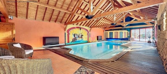 5 bedrooms House in Isere, France No. 197413 5