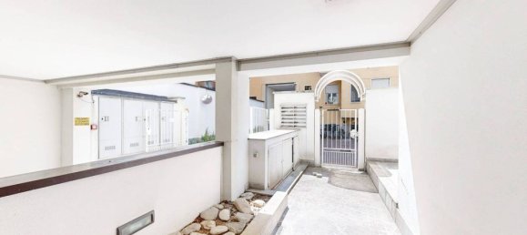 2 bedrooms Apartment in Milan, Italy No. 276801 42