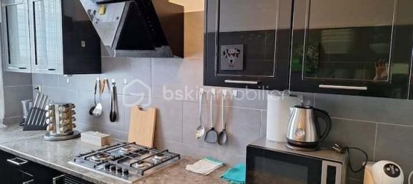 4 bedrooms Apartment in Orleans, France No. 55459 6