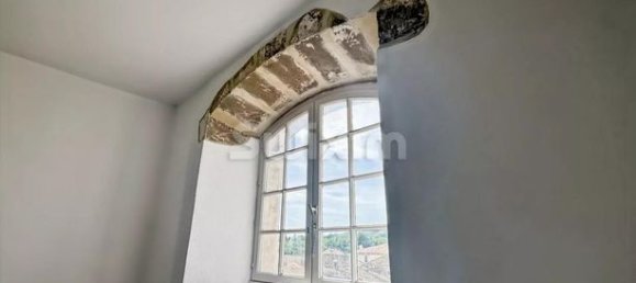 3 bedrooms House in Saint-Remeze, France No. 303712 10