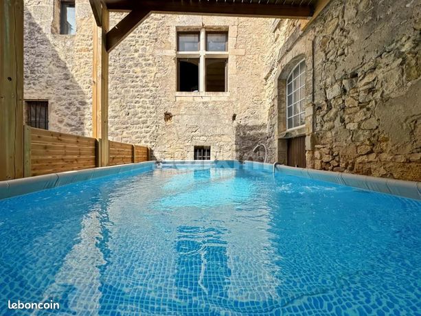 3 bedrooms House in Saint-Remeze, France No. 303712